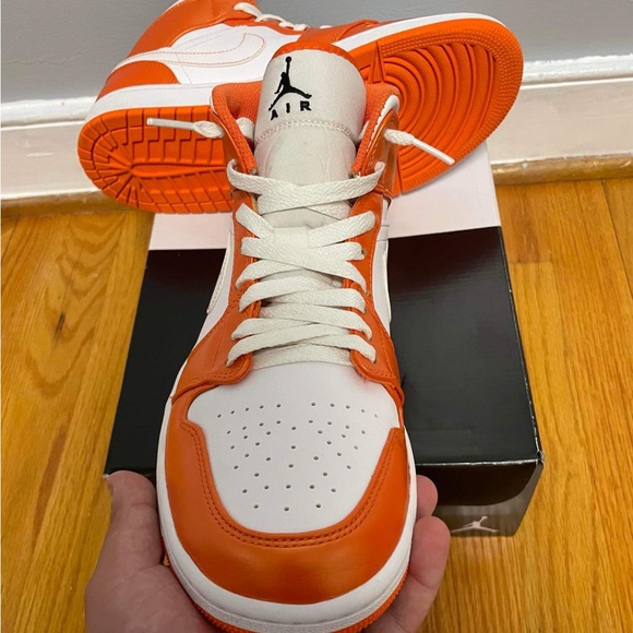 Jordan Other - JORDAN 1 MID METALLIC ORANGE